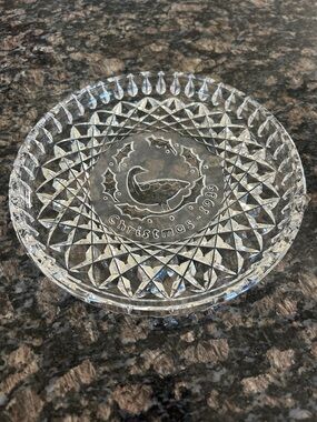 WATERFORD CRYSTAL CHRISTMAS 1989 HOLIDAY DECORATIVE PLATE